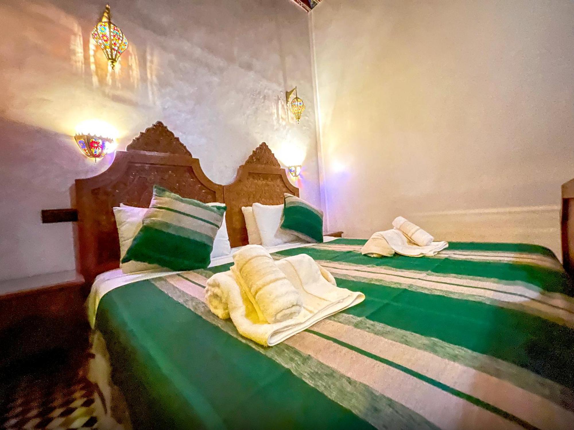 Riad Dar El Ouedghiri Fès Extérieur photo