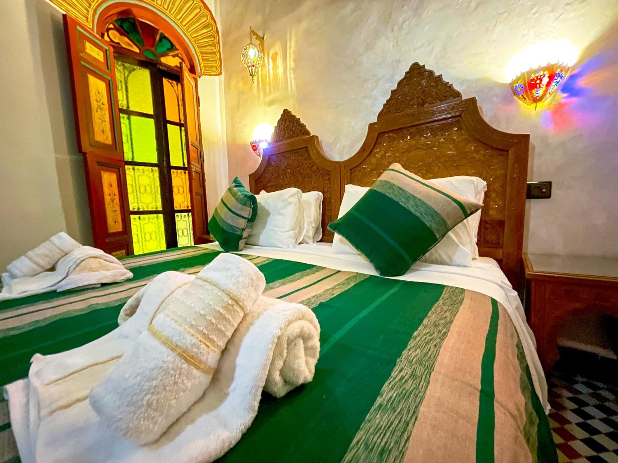 Riad Dar El Ouedghiri Fès Extérieur photo