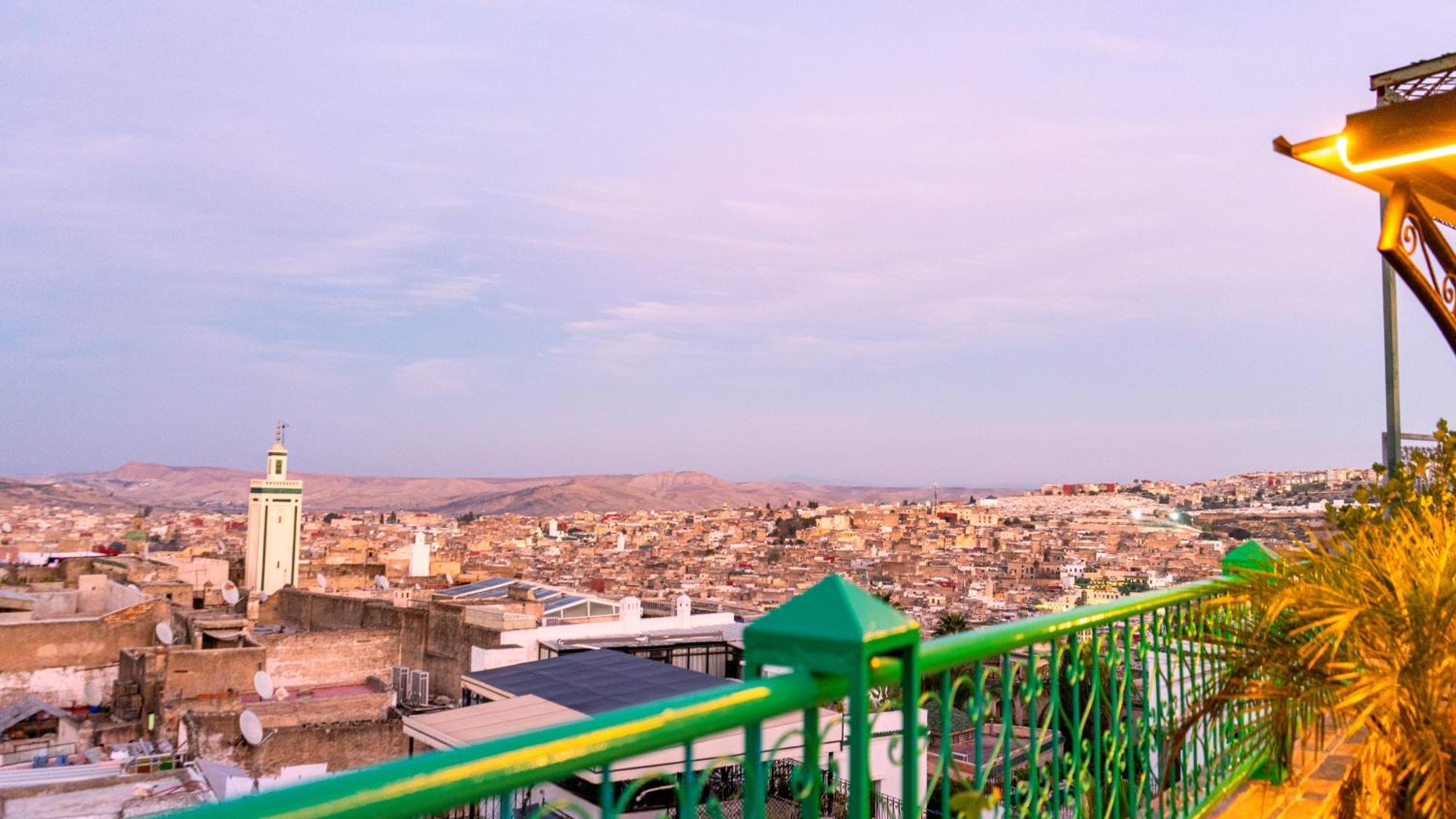 Riad Dar El Ouedghiri Fès Extérieur photo