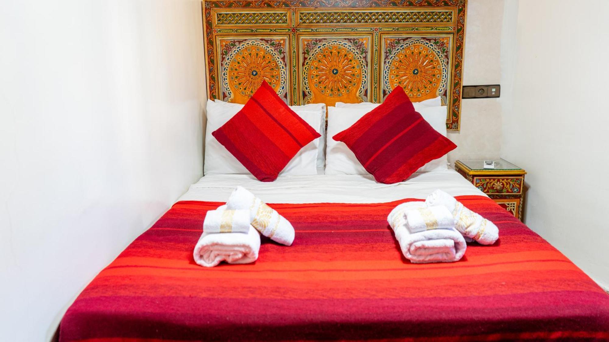 Riad Dar El Ouedghiri Fès Extérieur photo