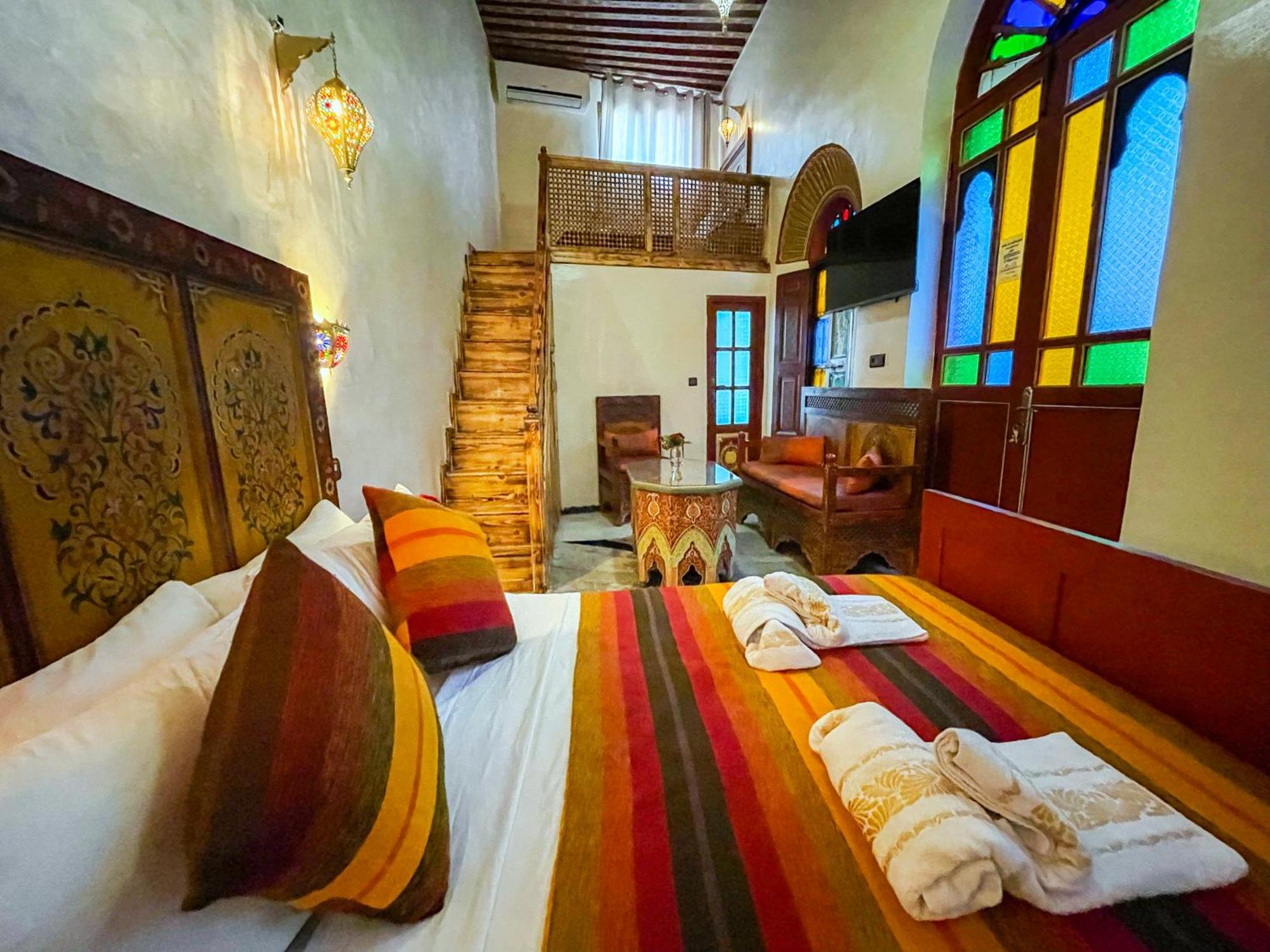 Riad Dar El Ouedghiri Fès Extérieur photo