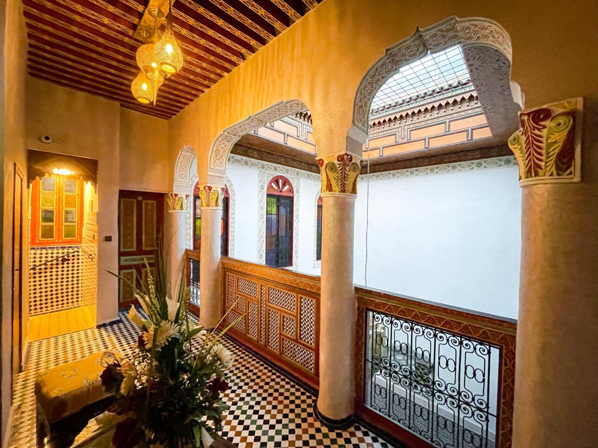 Riad Dar El Ouedghiri Fès Extérieur photo