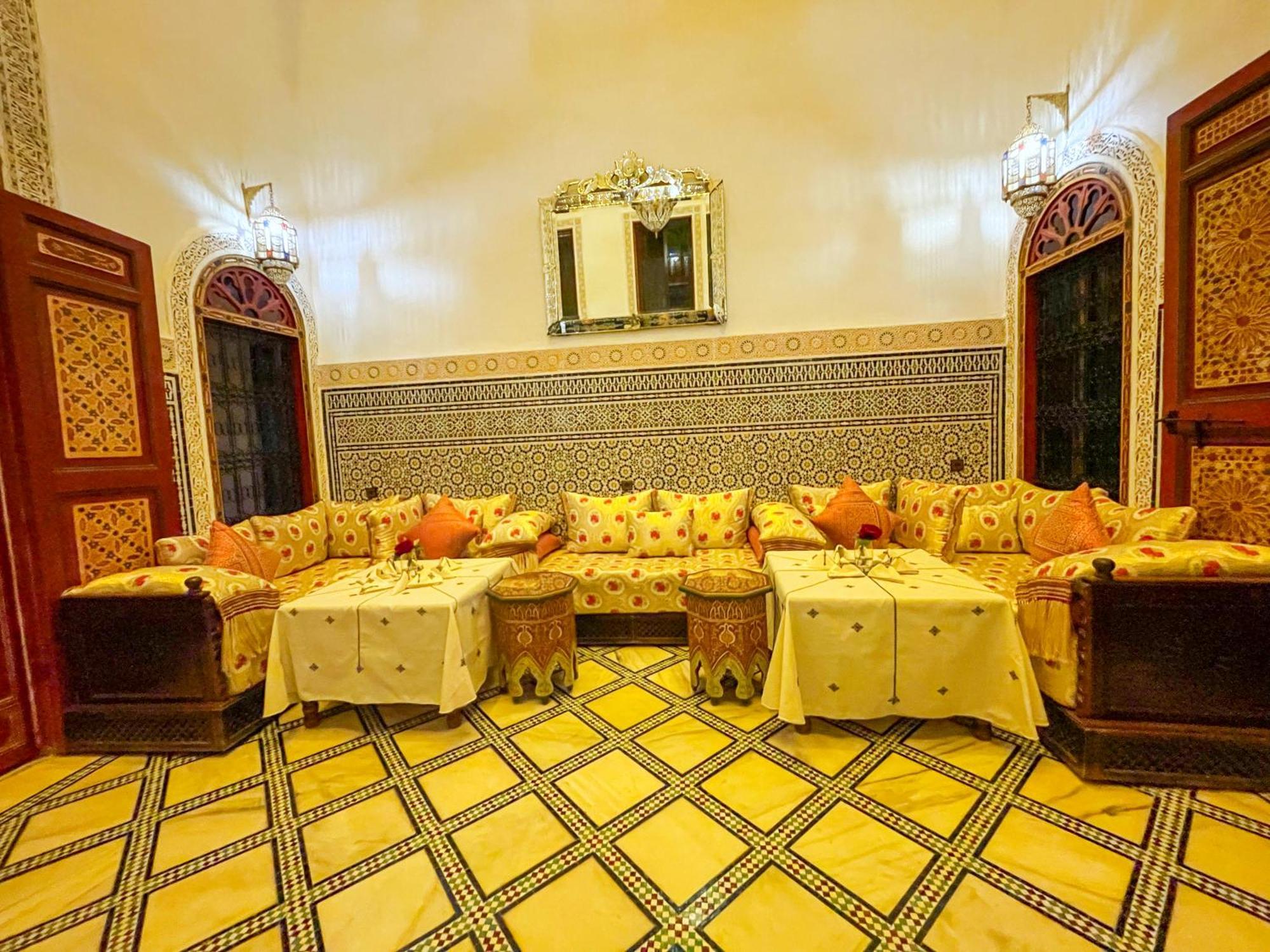 Riad Dar El Ouedghiri Fès Extérieur photo